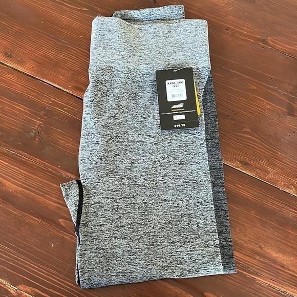 Avia Pants - Avia Woman’s plus size leggings